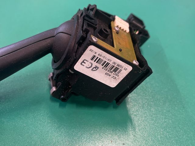 bontott VW GOLF V Bal Kormánykapcsoló Irányjelző