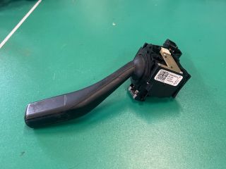 bontott VW GOLF V Bal Kormánykapcsoló Irányjelző