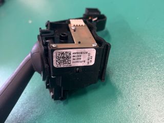 bontott VW GOLF V Bal Kormánykapcsoló Irányjelző