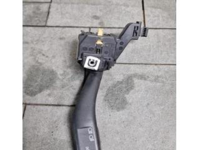 bontott VW GOLF V Bal Kormánykapcsoló Irányjelző