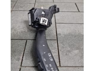 bontott VW GOLF V Bal Kormánykapcsoló Irányjelző