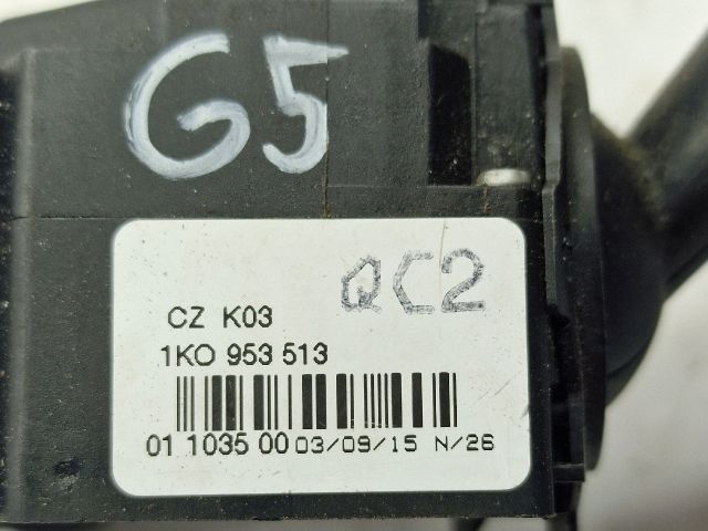 bontott VW GOLF V Bal Kormánykapcsoló Irányjelző