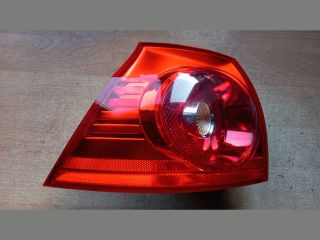 bontott VW GOLF V Bal Külső Hátsó Lámpa