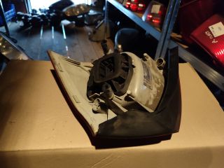 bontott VW GOLF V Bal Külső Hátsó Lámpa