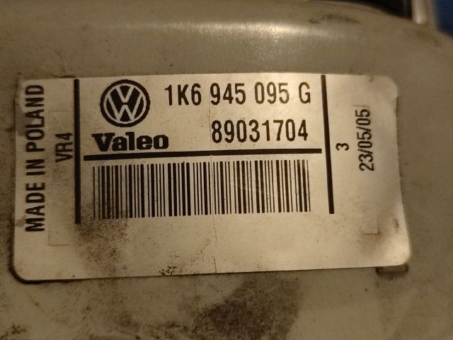 bontott VW GOLF V Bal Külső Hátsó Lámpa