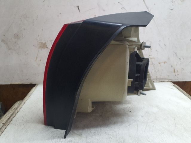 bontott VW GOLF V Bal Külső Hátsó Lámpa