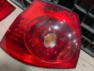 bontott VW GOLF V Bal Külső Hátsó Lámpa