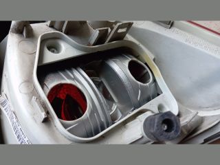 bontott VW GOLF V Bal Külső Hátsó Lámpa