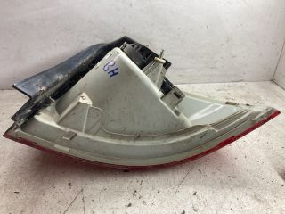 bontott VW GOLF V Bal Külső Hátsó Lámpa