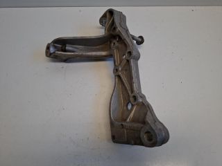 bontott VW GOLF V Bal Lengőkar Tartó