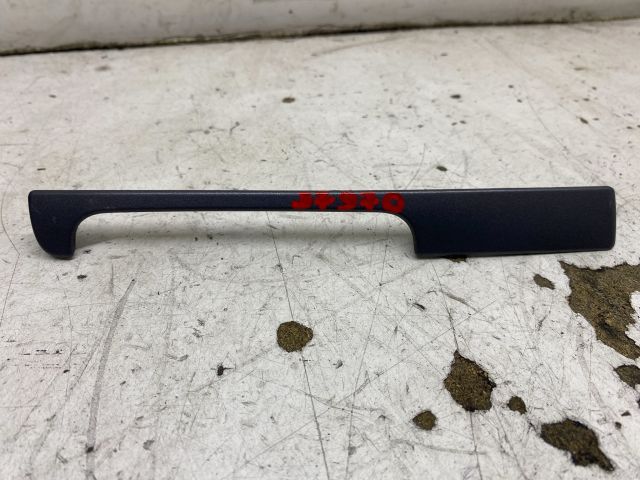 bontott VW GOLF V Bal Műszerfal Díszléc