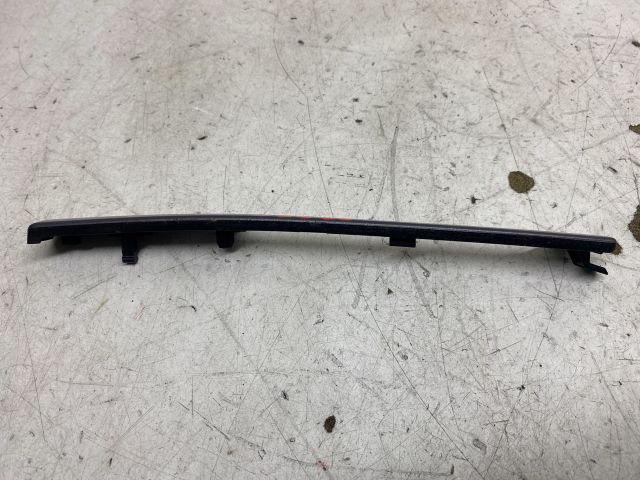 bontott VW GOLF V Bal Műszerfal Díszléc