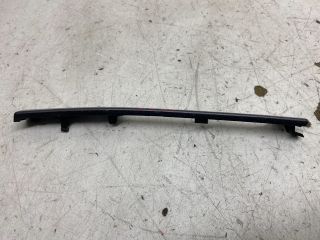 bontott VW GOLF V Bal Műszerfal Díszléc