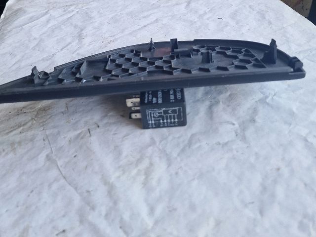 bontott VW GOLF V Bal Műszerfal Oldalkárpit