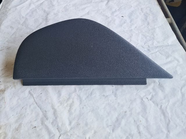 bontott VW GOLF V Bal Műszerfal Oldalkárpit