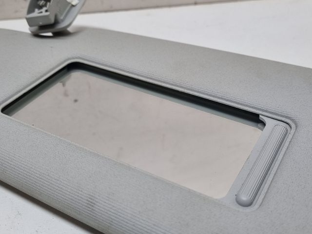 bontott VW GOLF V Bal Napellenző