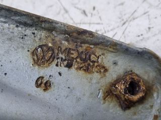 bontott VW GOLF V Bal Sárvédő Oldaltartó