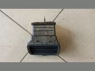 bontott VW GOLF V Bal Szellőző