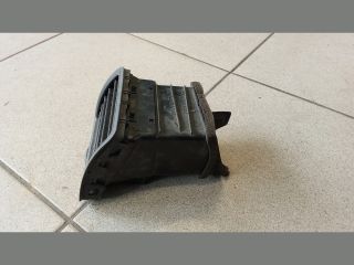 bontott VW GOLF V Bal Szellőző