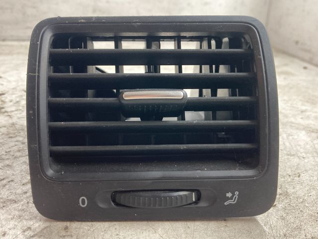 bontott VW GOLF V Bal Szellőző