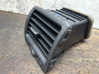 bontott VW GOLF V Bal Szellőző