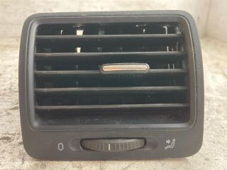 bontott VW GOLF V Bal Szellőző