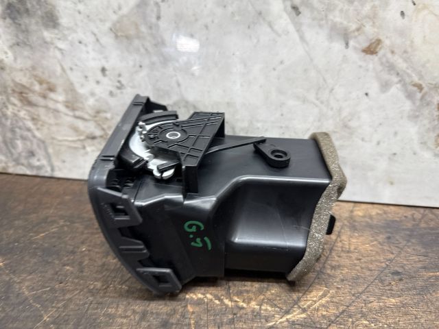 bontott VW GOLF V Bal Szellőző