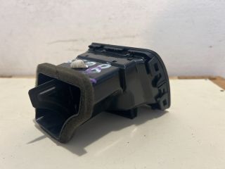 bontott VW GOLF V Bal Szellőző