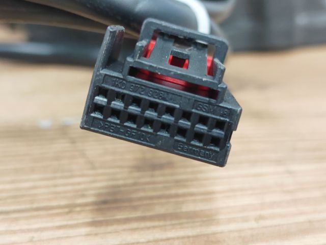 bontott VW GOLF V Bal Visszapillantó Tükör Kárpit