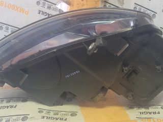 bontott VW GOLF V Bal Xenon Fényszóró