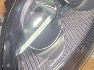 bontott VW GOLF V Bal Xenon Fényszóró