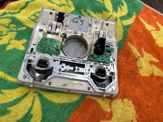 bontott VW GOLF V Beltér Világítás Első