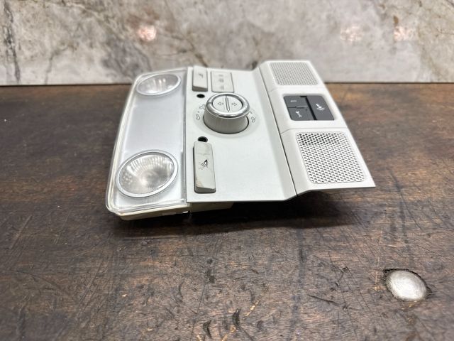 bontott VW GOLF V Beltér Világítás Első