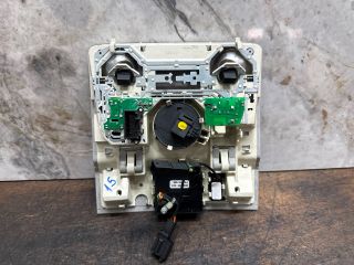 bontott VW GOLF V Beltér Világítás Első