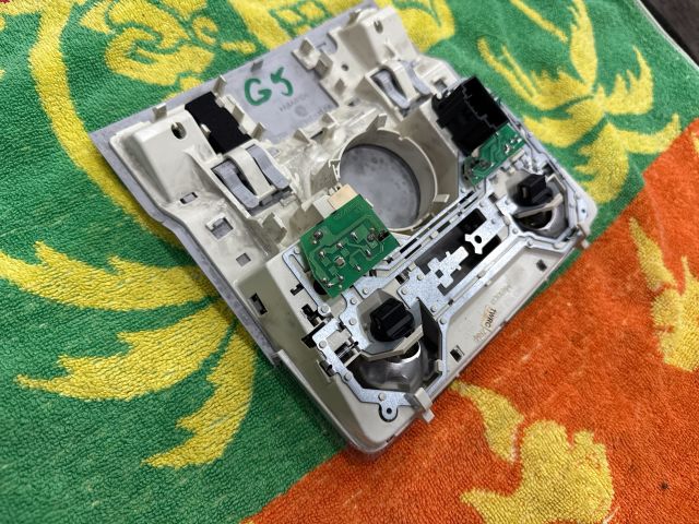 bontott VW GOLF V Beltér Világítás Első