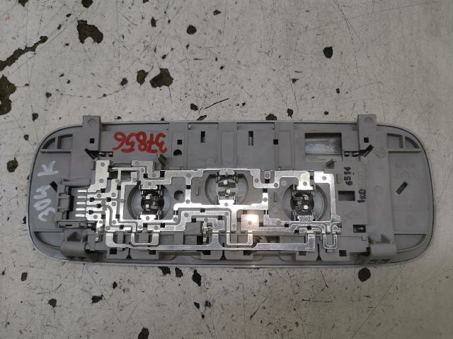 bontott VW GOLF V Beltér Világítás Hátsó