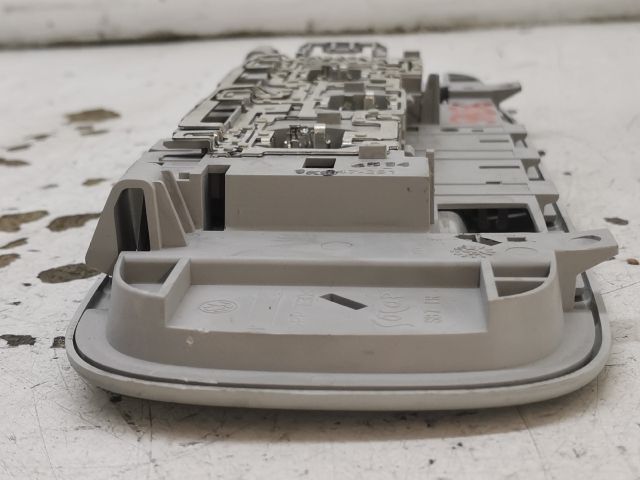bontott VW GOLF V Beltér Világítás Hátsó