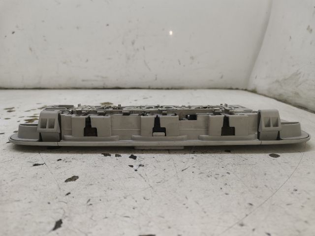 bontott VW GOLF V Beltér Világítás Hátsó