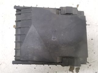 bontott VW GOLF V Biztosítéktábla Fedél