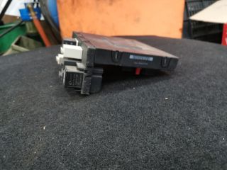 bontott VW GOLF V Biztosítéktábla Utastér