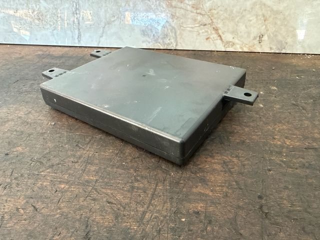 bontott VW GOLF V Bluetooth Elektronika