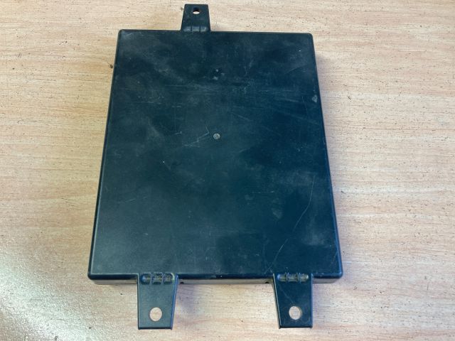 bontott VW GOLF V Bluetooth Elektronika