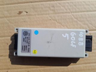 bontott VW GOLF V Bluetooth Elektronika