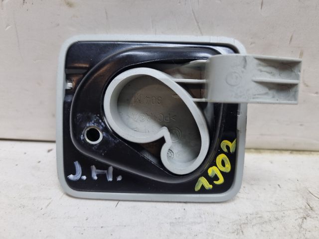 bontott VW GOLF V Csomagrögzítő