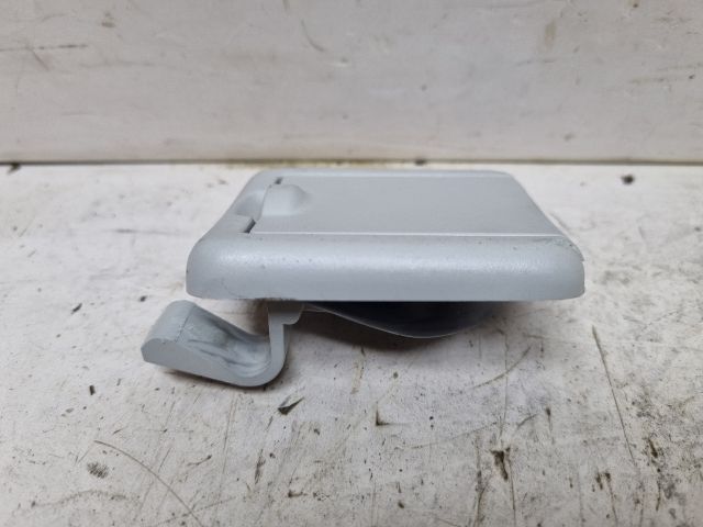 bontott VW GOLF V Csomagrögzítő