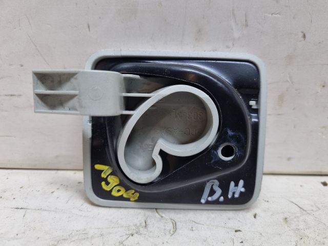 bontott VW GOLF V Csomagrögzítő