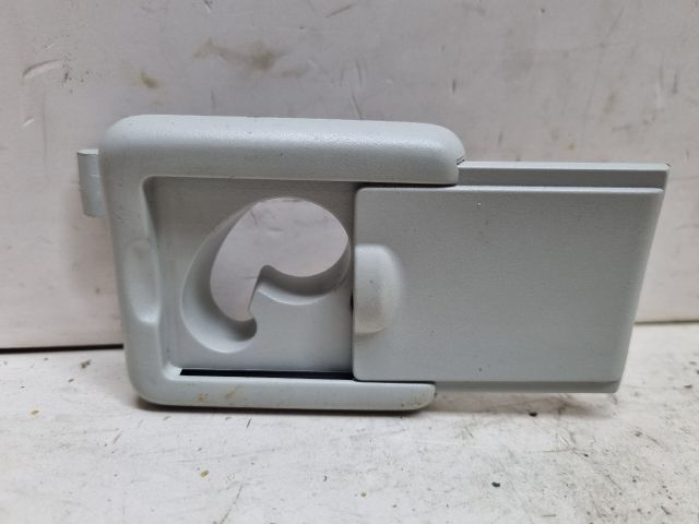 bontott VW GOLF V Csomagrögzítő