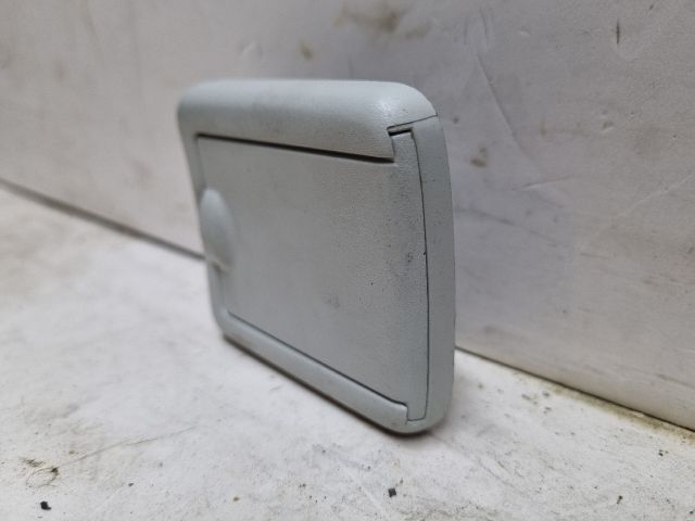 bontott VW GOLF V Csomagrögzítő