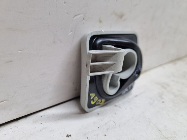 bontott VW GOLF V Csomagrögzítő