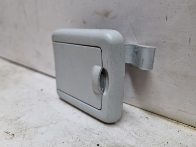 bontott VW GOLF V Csomagrögzítő